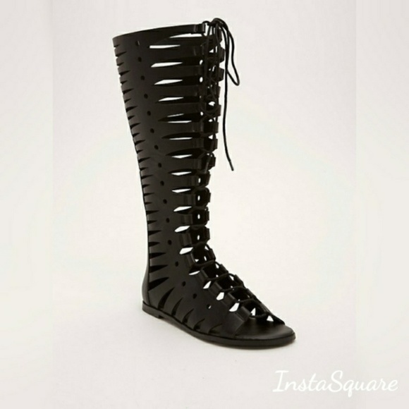 torrid Shoes - Wide Width ⭐HP⭐ NIB TORRID Cutout Lace Up W